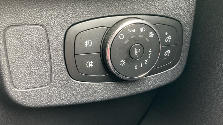 Ford Puma 1.0 EcoBoost Hybrid mHEV ST-Line 5dr Petrol Hatchback